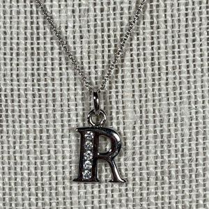💗Initial R Pendant
